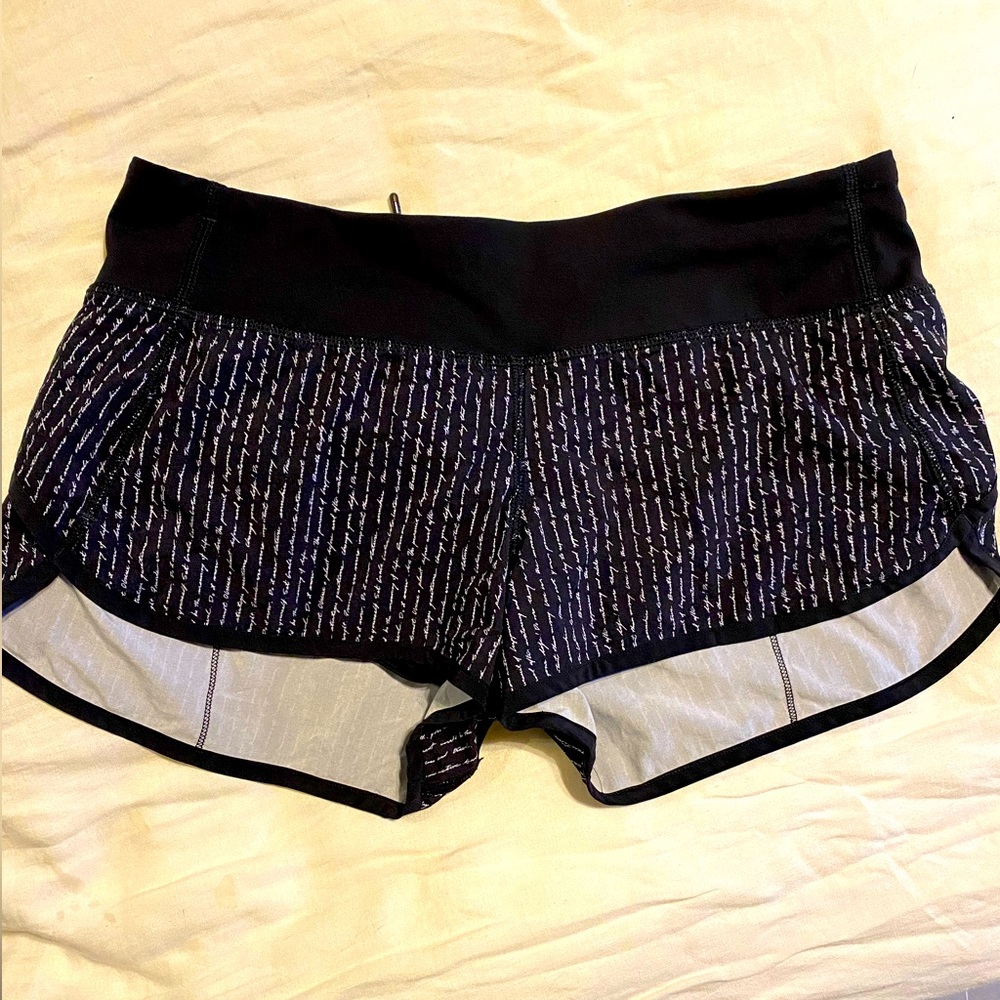 Lululemon Speed Short🖤 - Picture 1 of 4